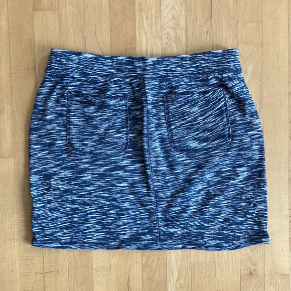 2/$20 Sweatshirt miniskirt set Joe Fresh space-dye cotton Large - Picture 13 of 14